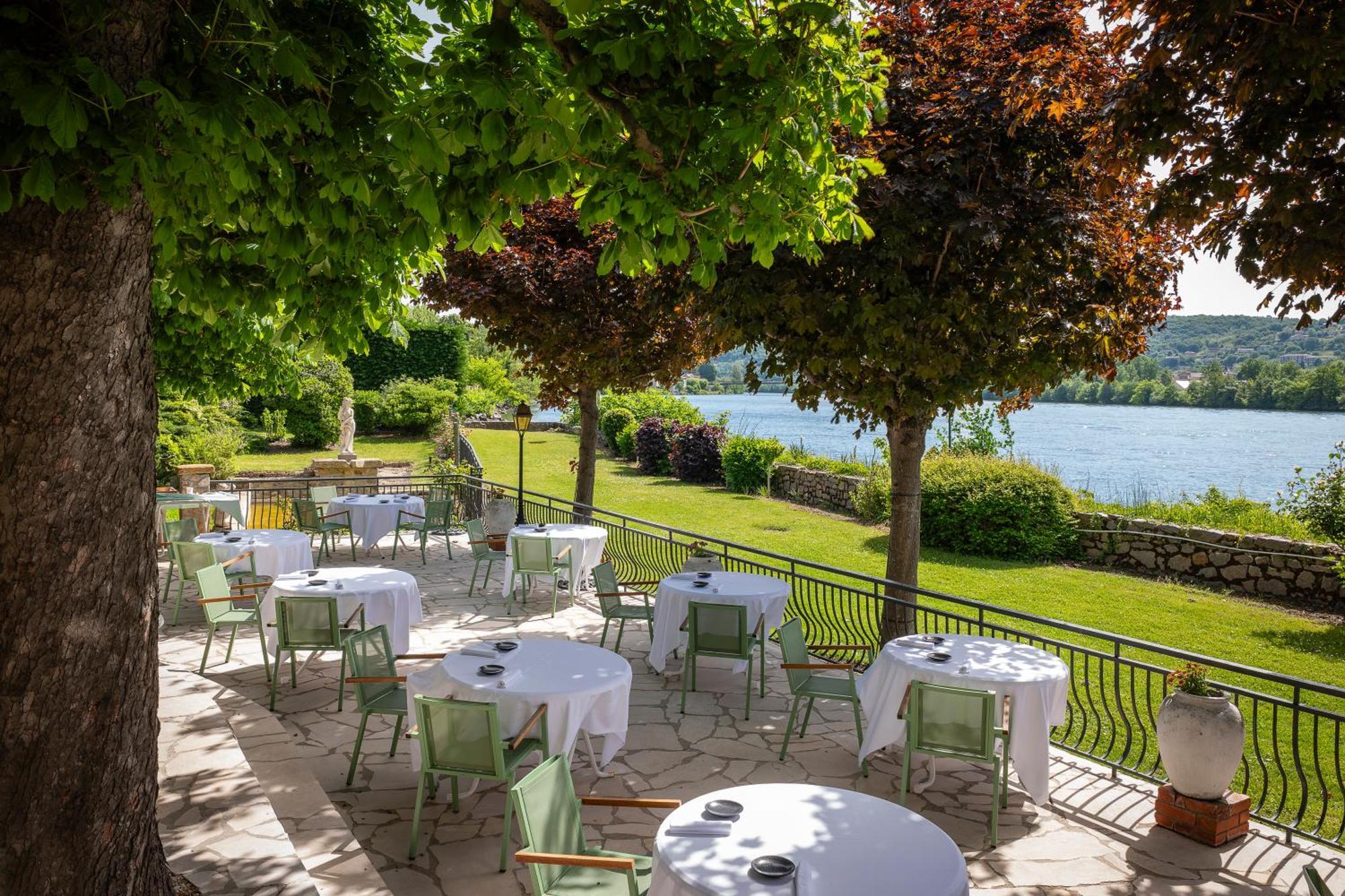 Hotel Beau Rivage 4*